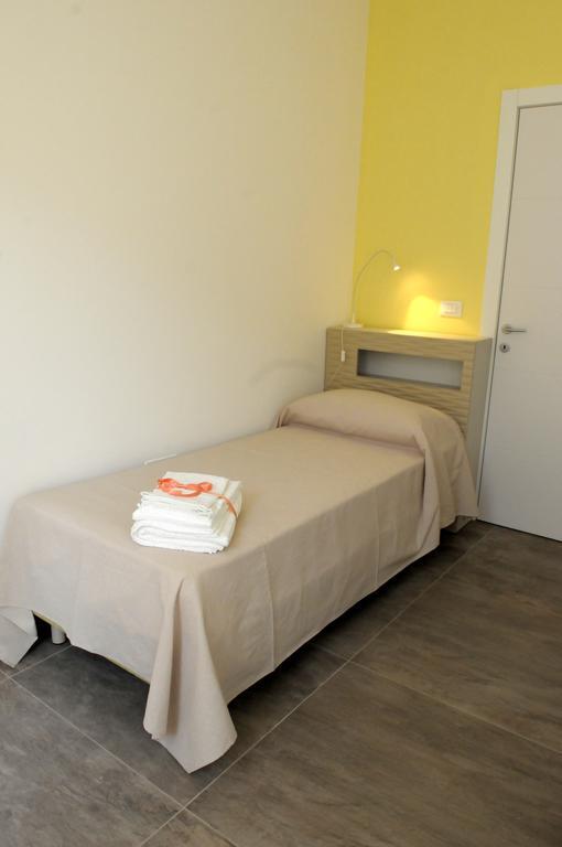 Della Torre Rooms Lecce Exteriör bild